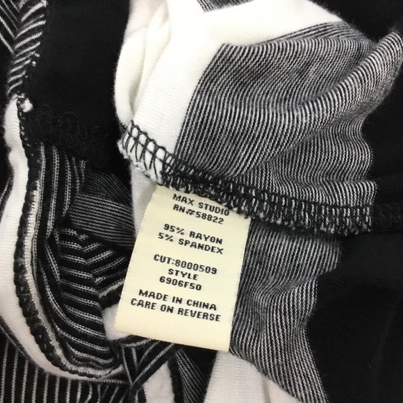 4/$20 MAX STUDIO Jersey Striped Sleeveless Dress - Picture 8 of 8